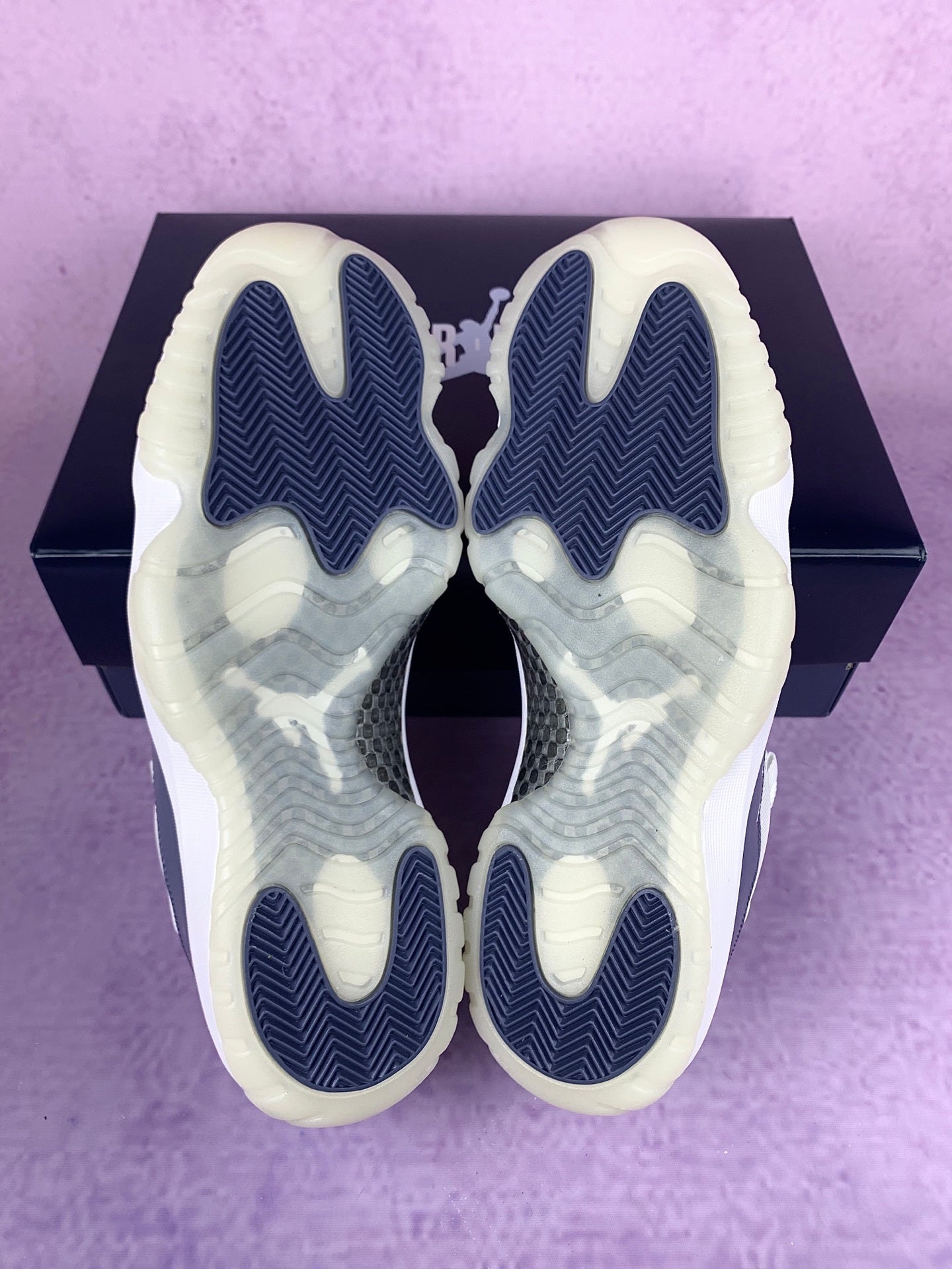 NIKE AJ11 Basketball Shoes