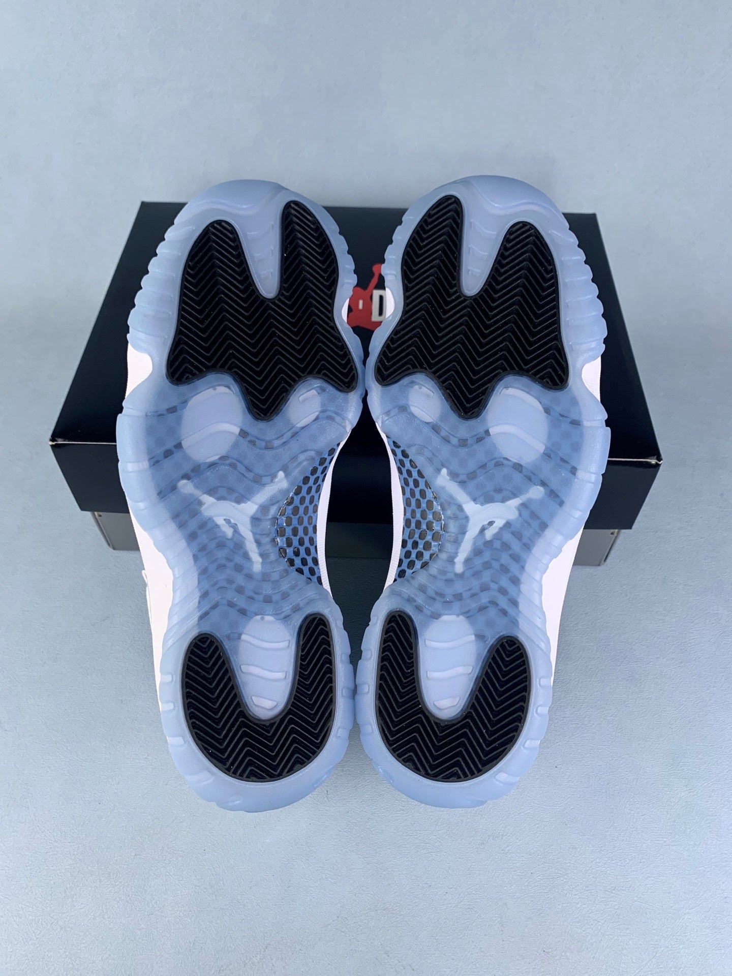 NIKE AJ11 Basketball Shoes