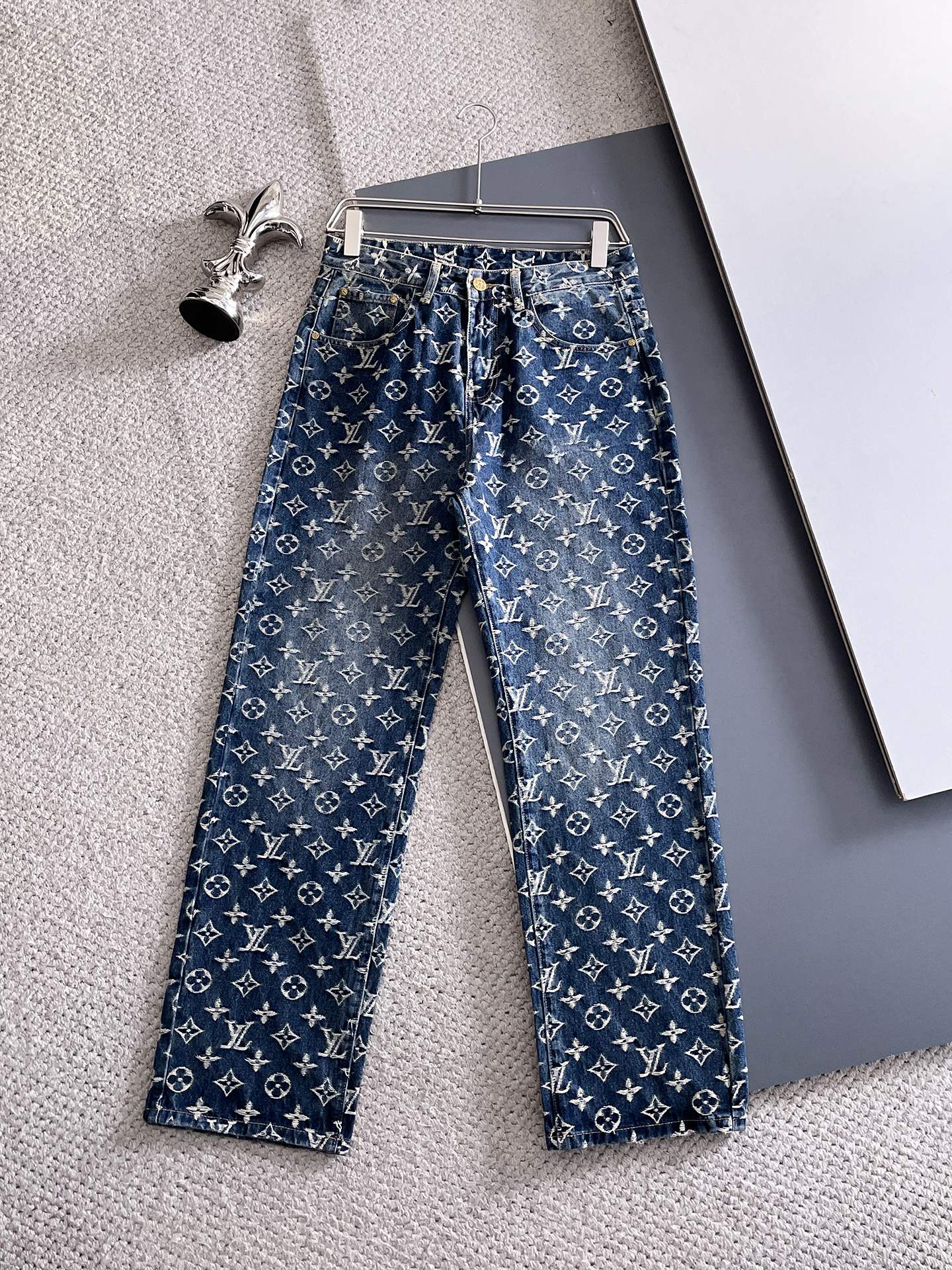 Louis Vuitton Jeans