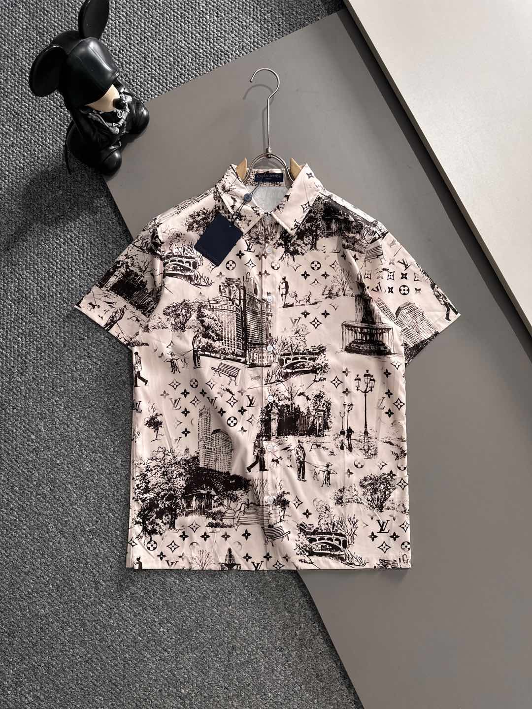 Louis Vuitton Shorts & Short-Sleeve Set