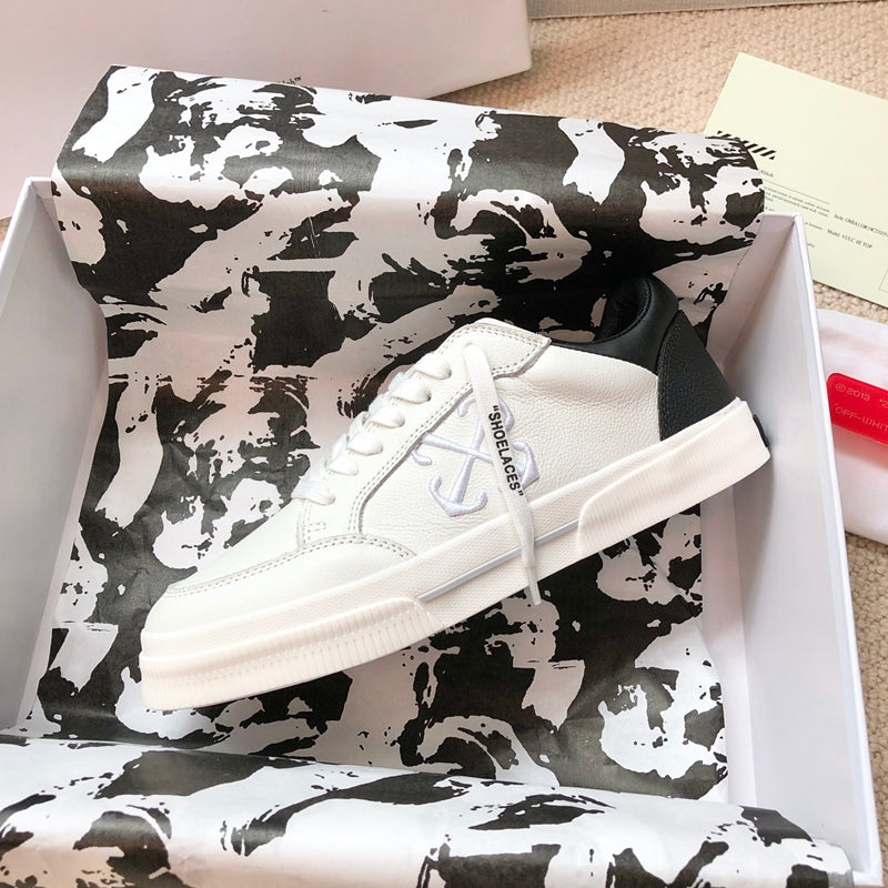 OFF‑WHITE Men's and Women's  Sneakers