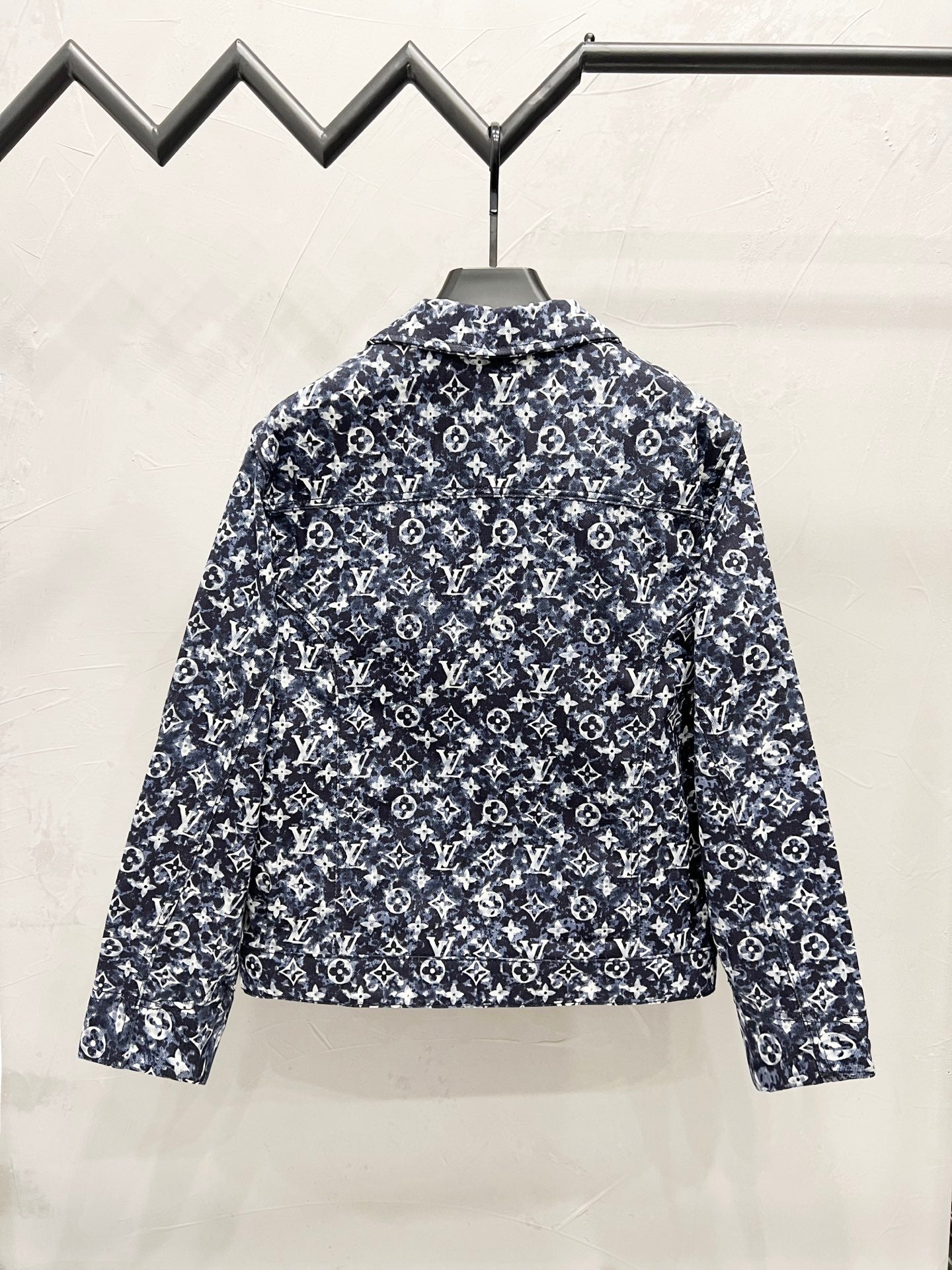 Louis Vuitton  Casual Outerwear