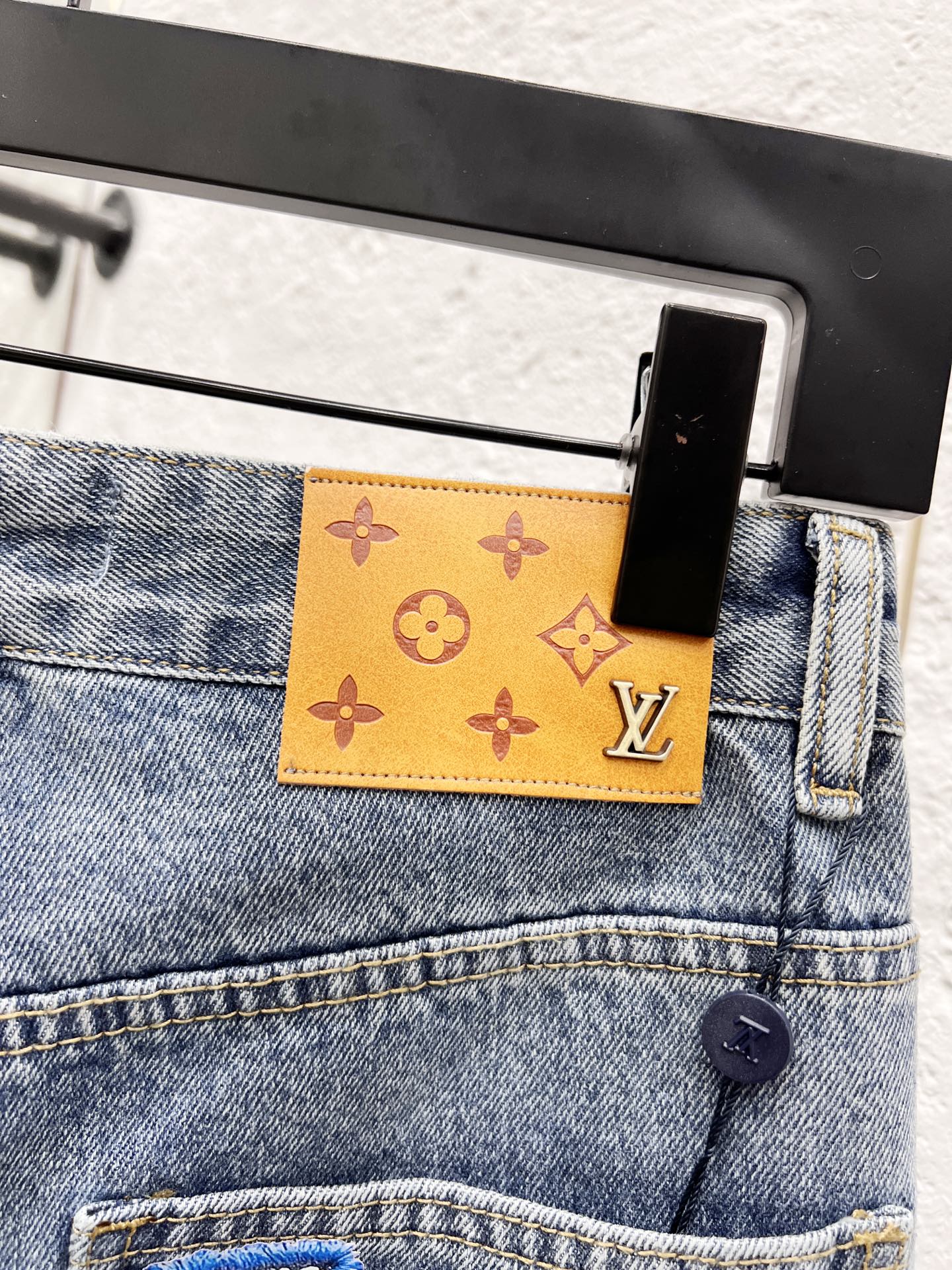 Louis Vuitton Jeans