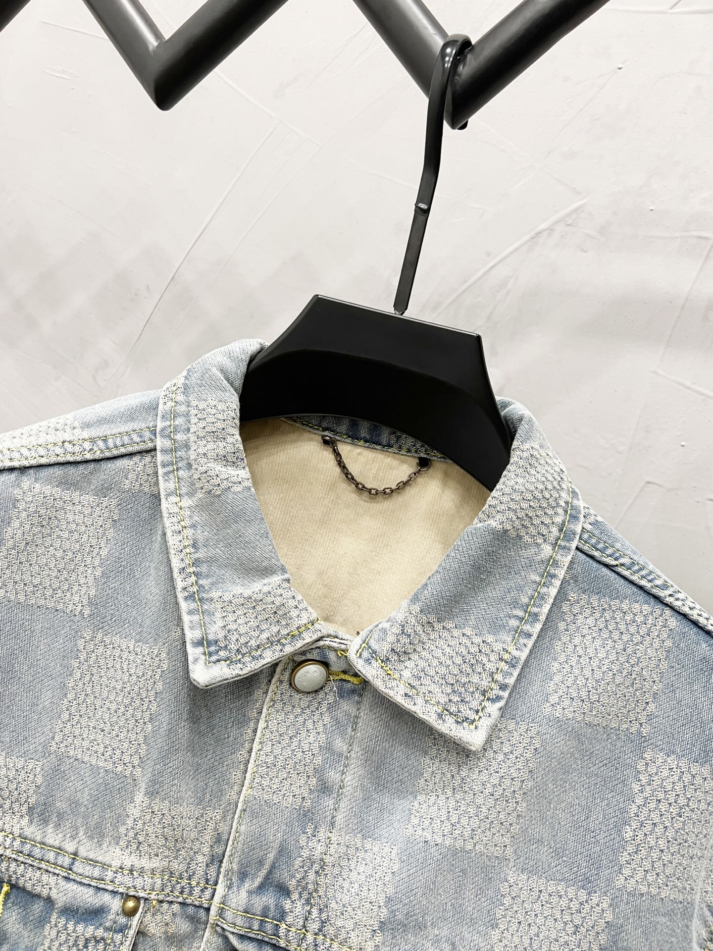 Louis Vuitton  Casual Outerwear