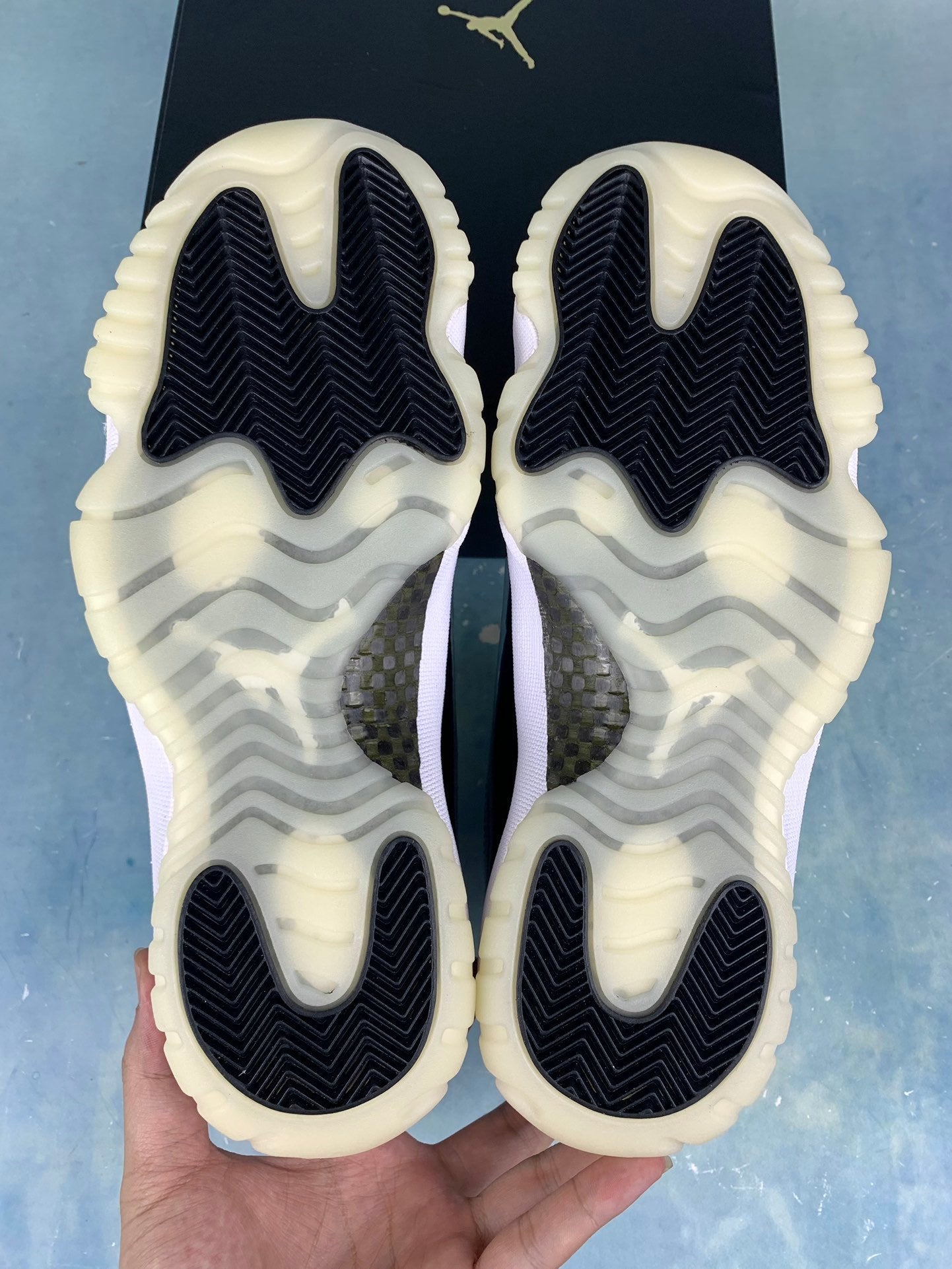 NIKE AJ11  Basketball Shoes