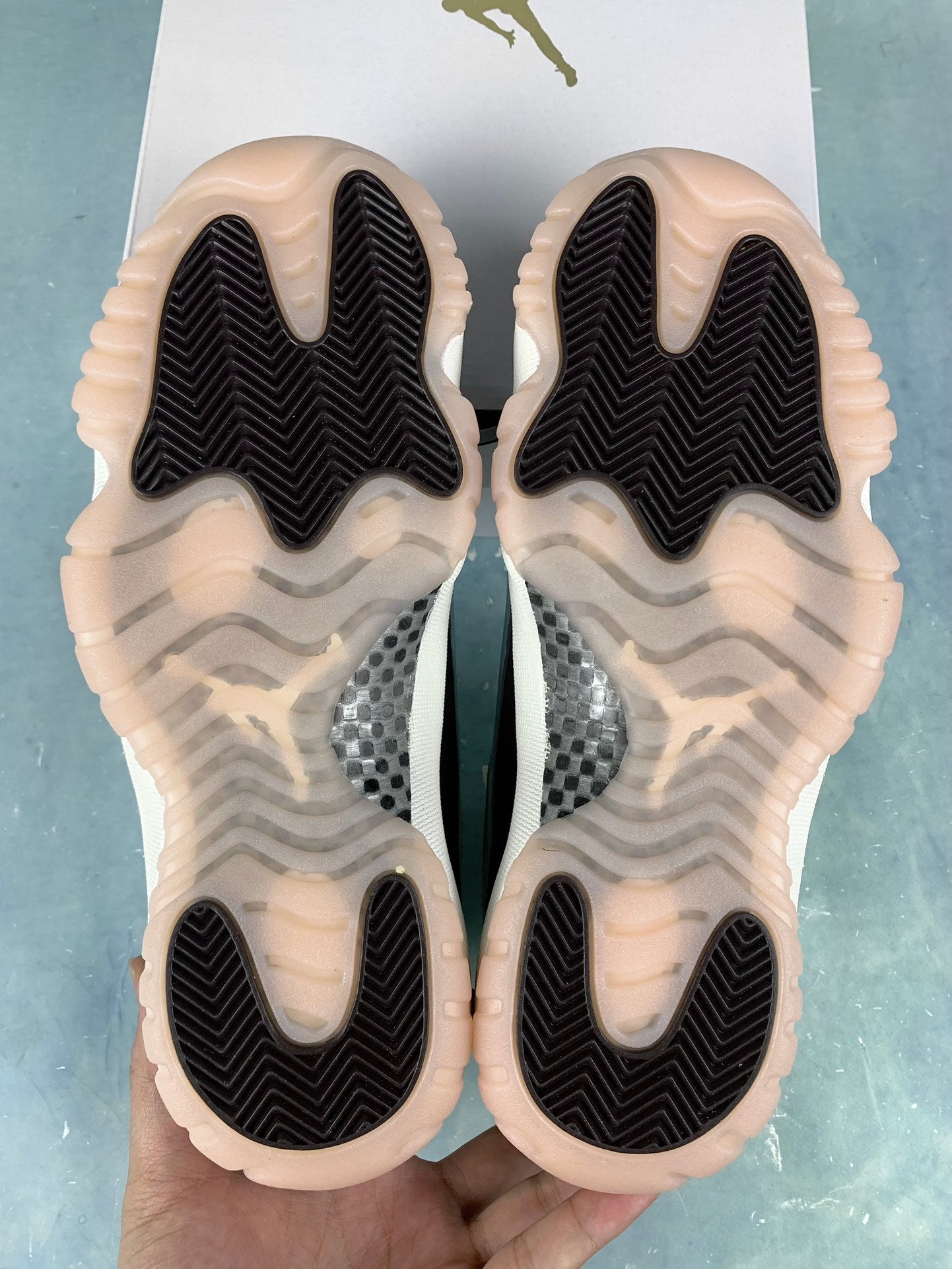 NIKE AJ11  Basketball Shoes