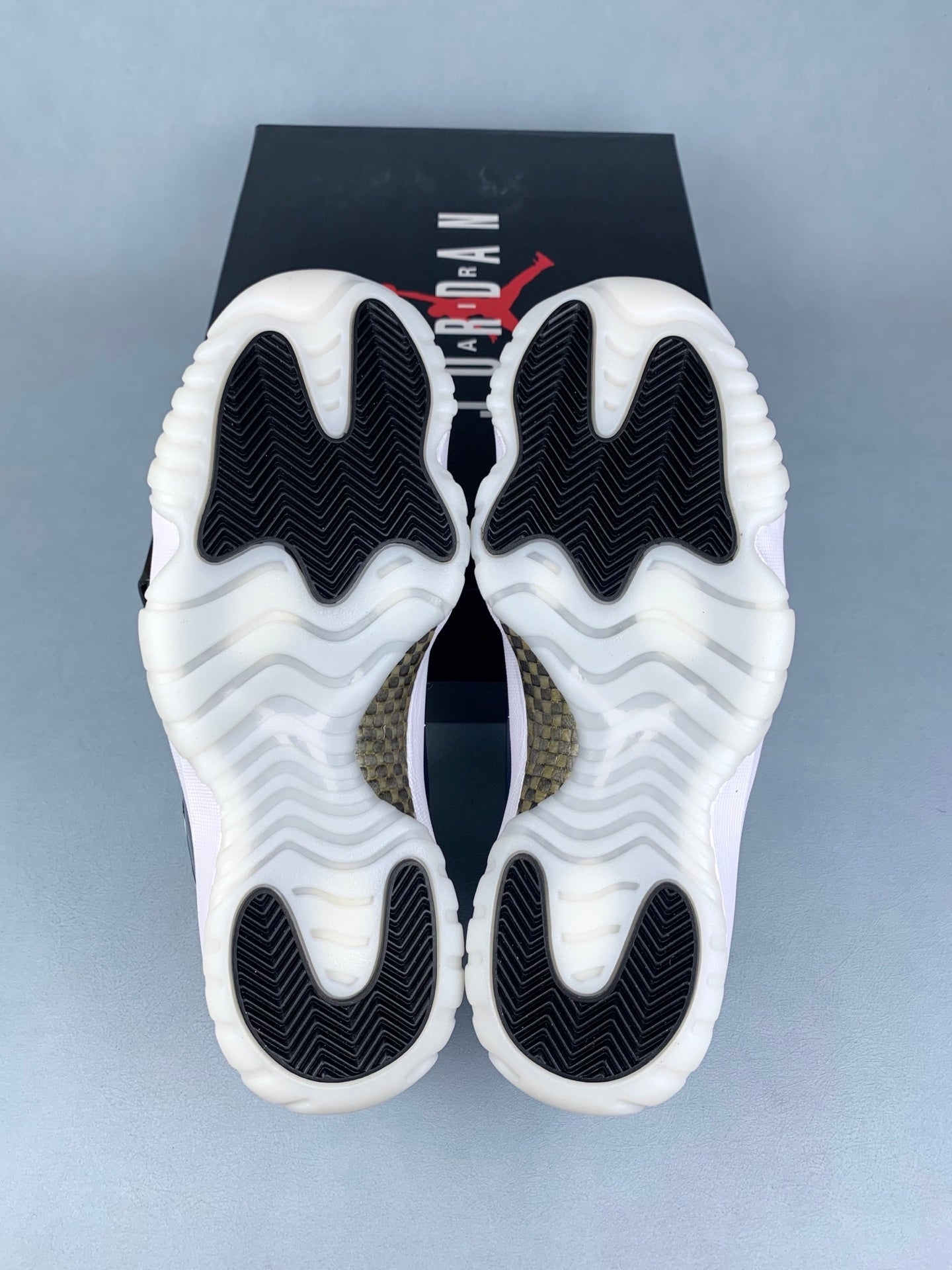 NIKE AJ11  Basketball Shoes