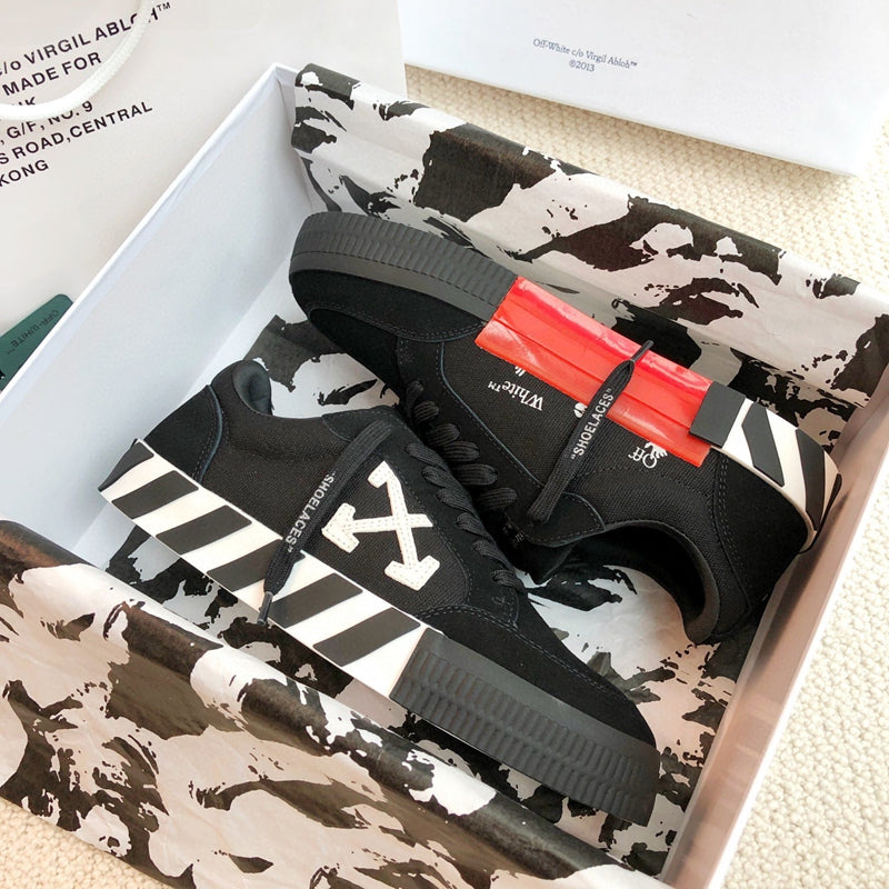 OFF‑WHITE Men's and Women's  Sneakers